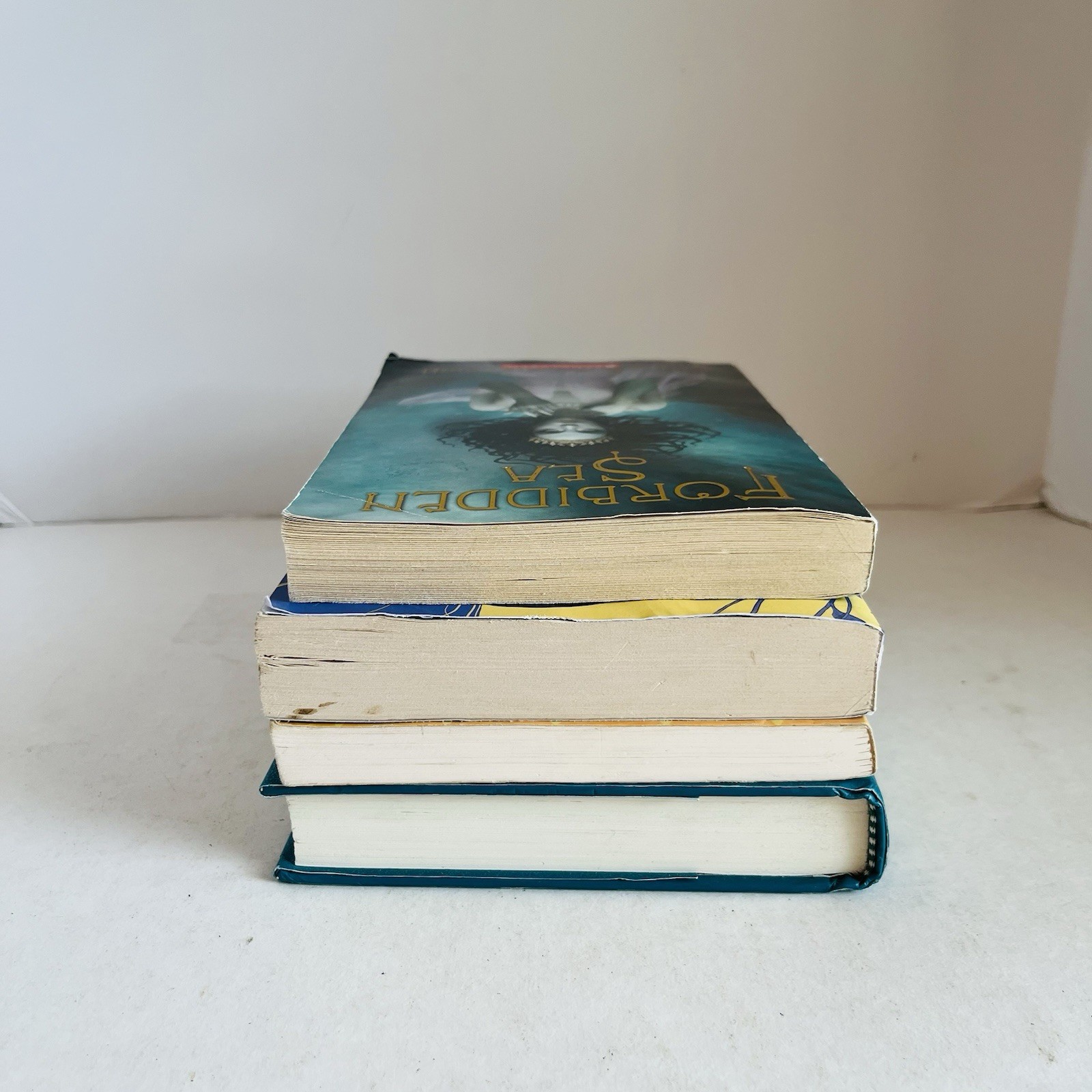 Lot 4 YA High School Books Novels Homeschool Dystopian Crimes Grindelwald Unwind
