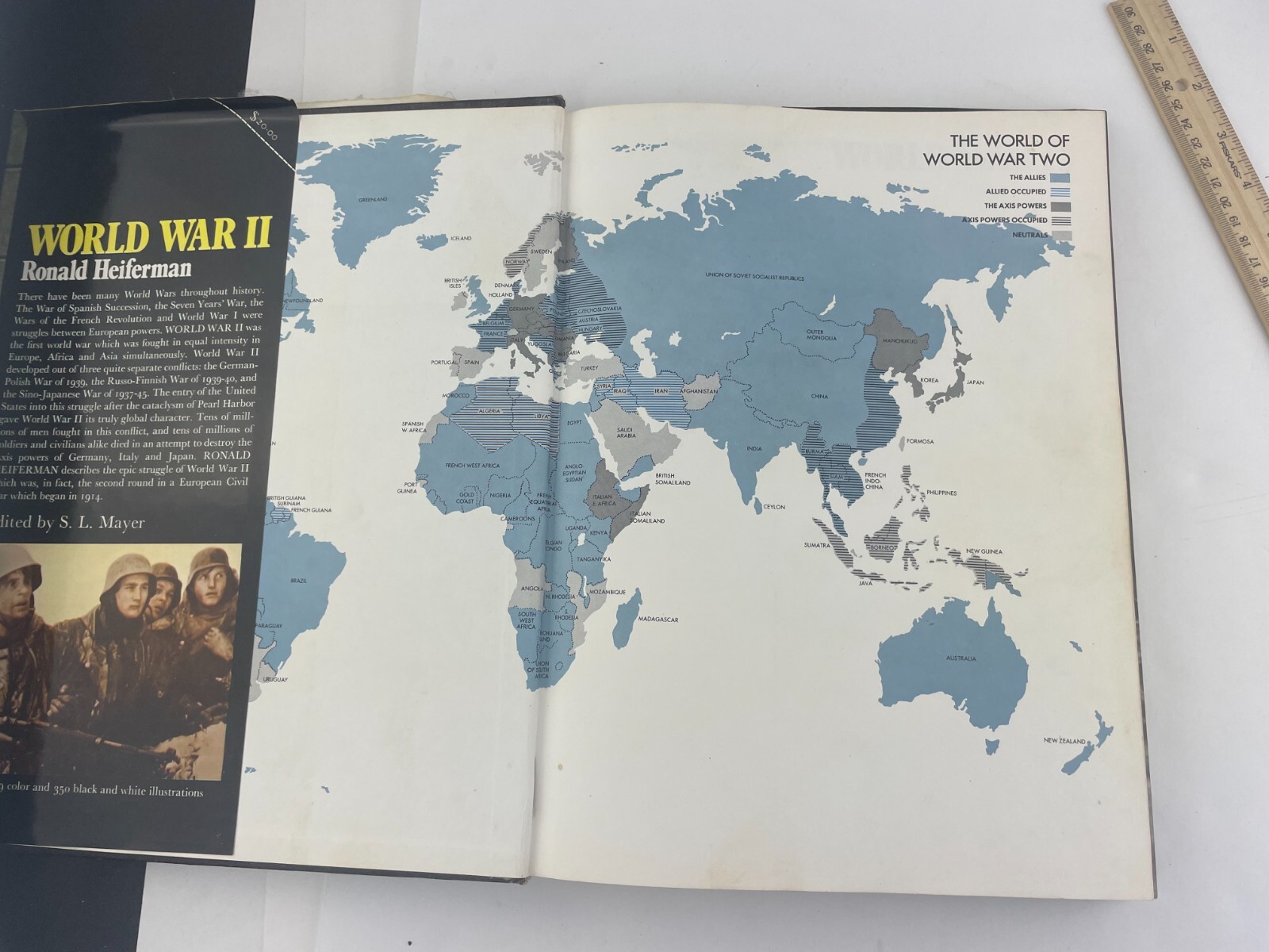 World War II Hardcover Book Ronald Heiferman 1973 1st Edition Vintage -13×9″