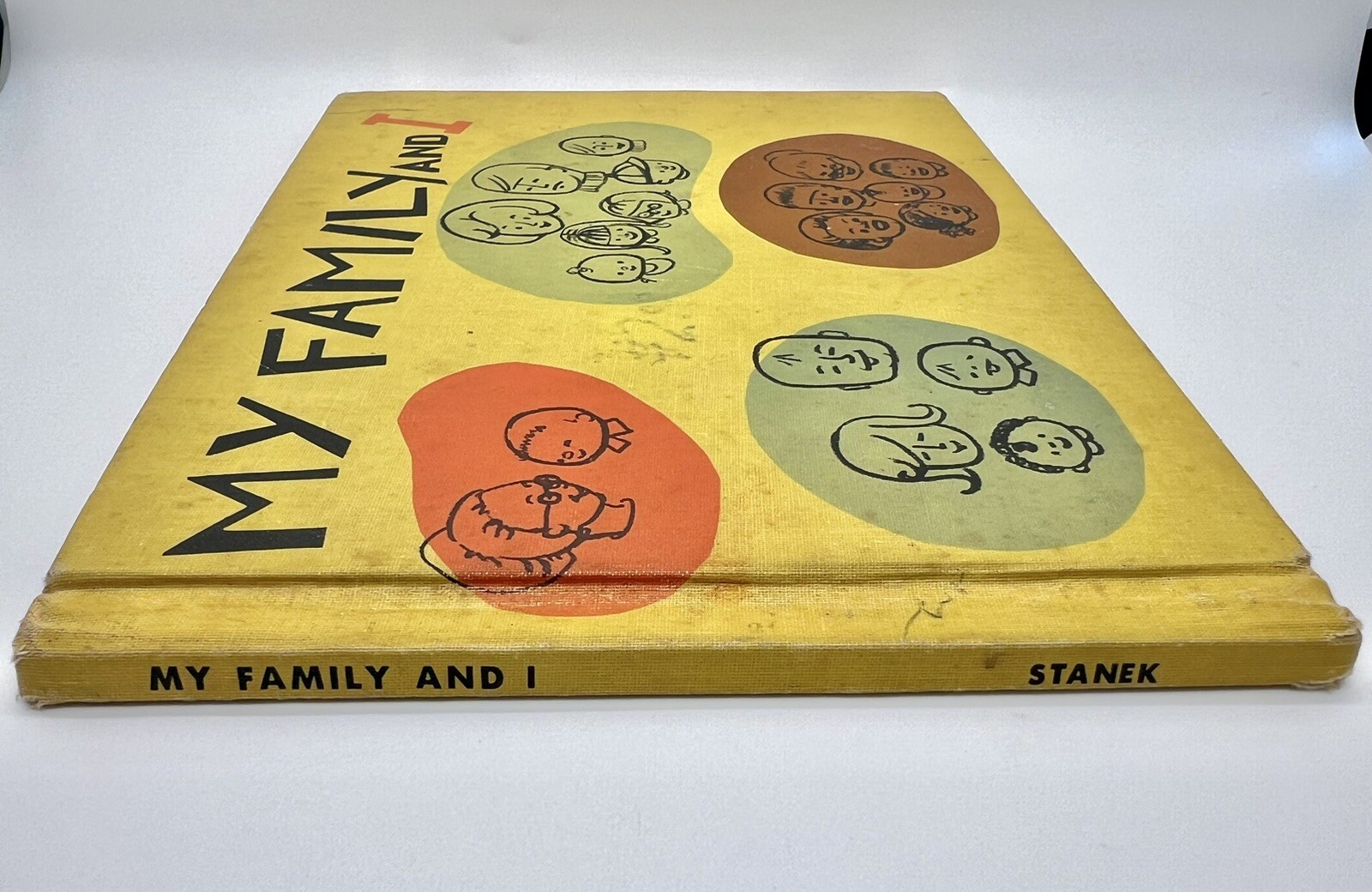 Hard To Find /1967/Childrens Book/Rare! /My family and I /by: Muriel Stanek