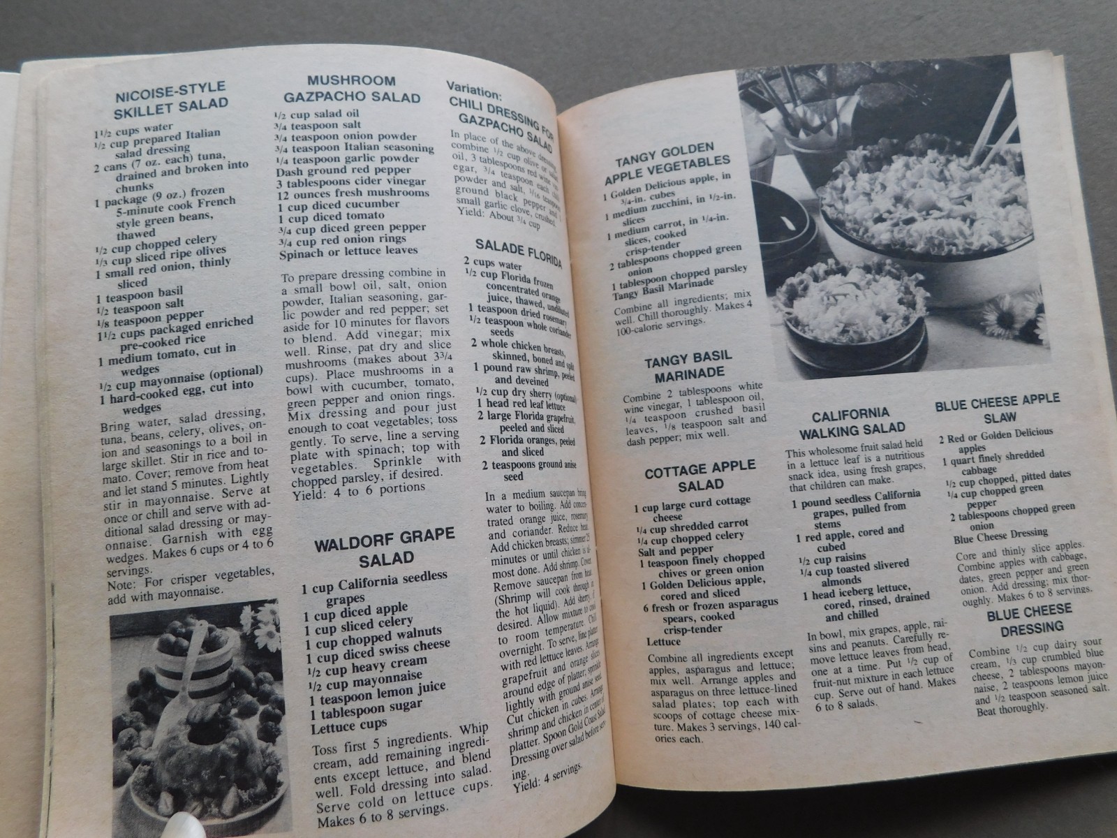 300 Sensational Salads – by Lucinda Berry – 1982 Recipe Booklet cookbook