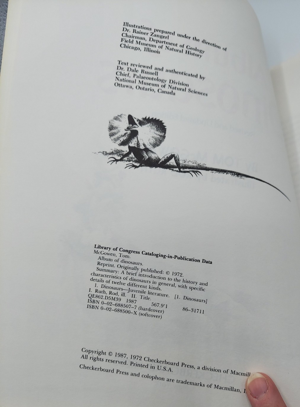 Vintage 1987 Album Of Dinosaurs Paperback Book By Tom McGowen