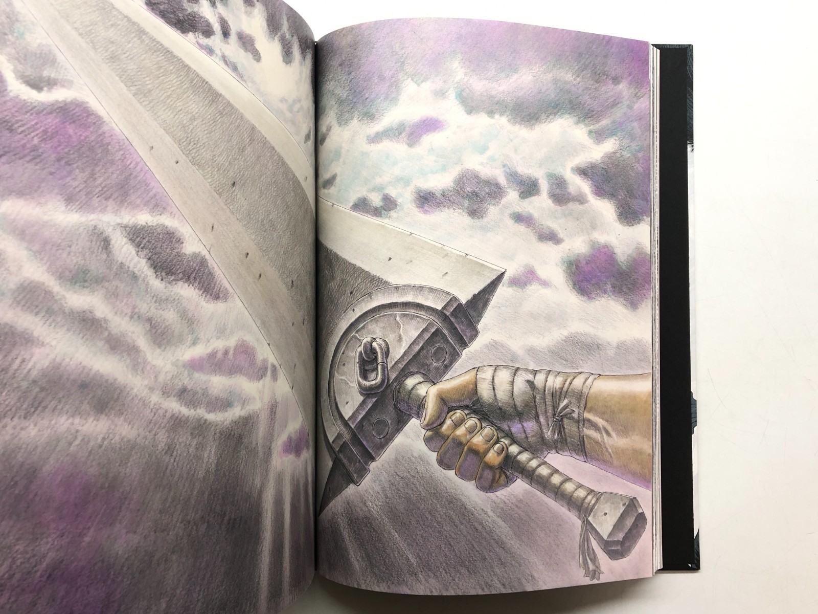 THE ARTWORK OF BERSERK MIURA KENTAROU Japanese Art