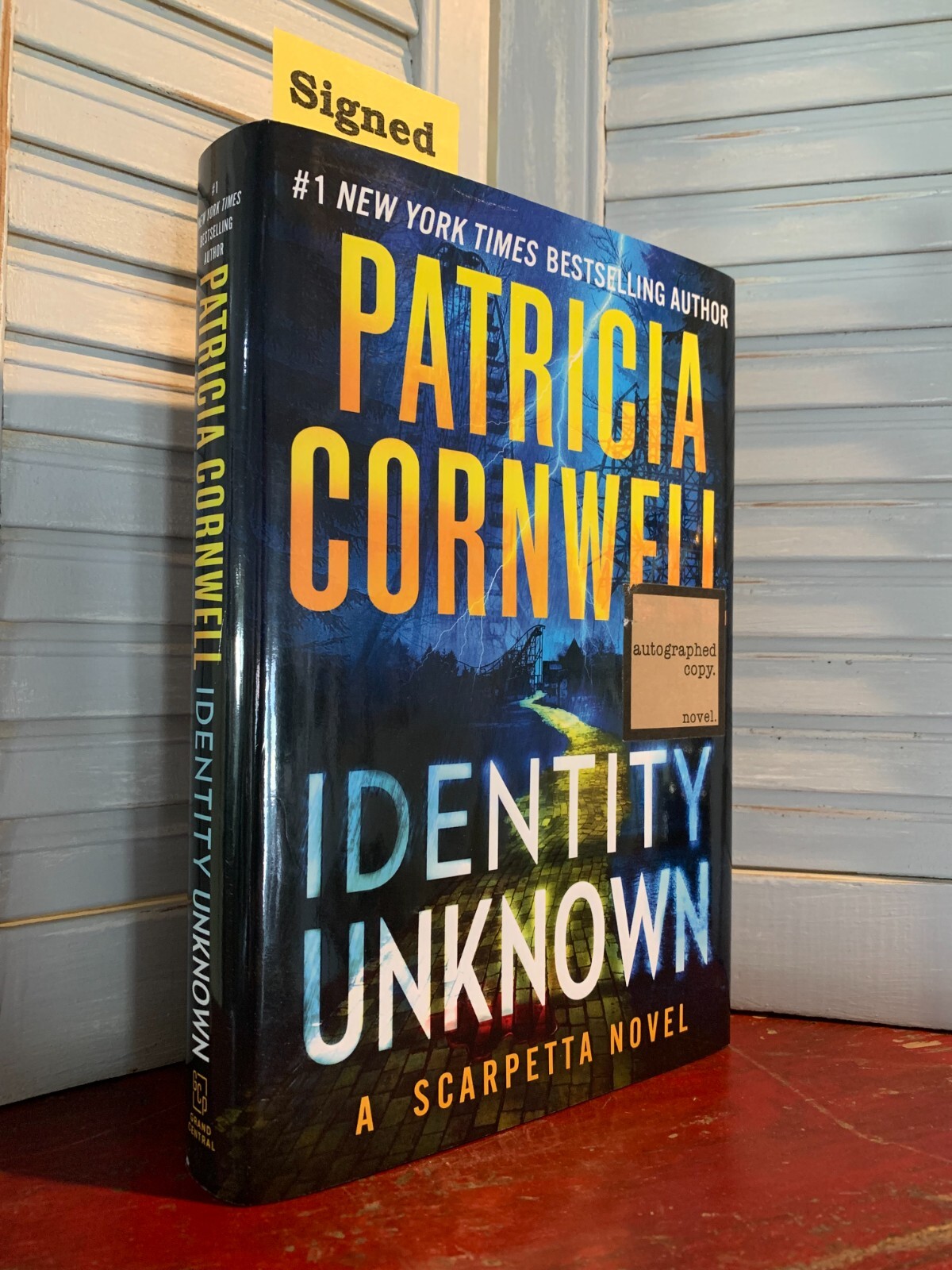 SIGNED – Identity Unknown by PATRICIA CORNWELL (2024, Hardcover) -1st ed.