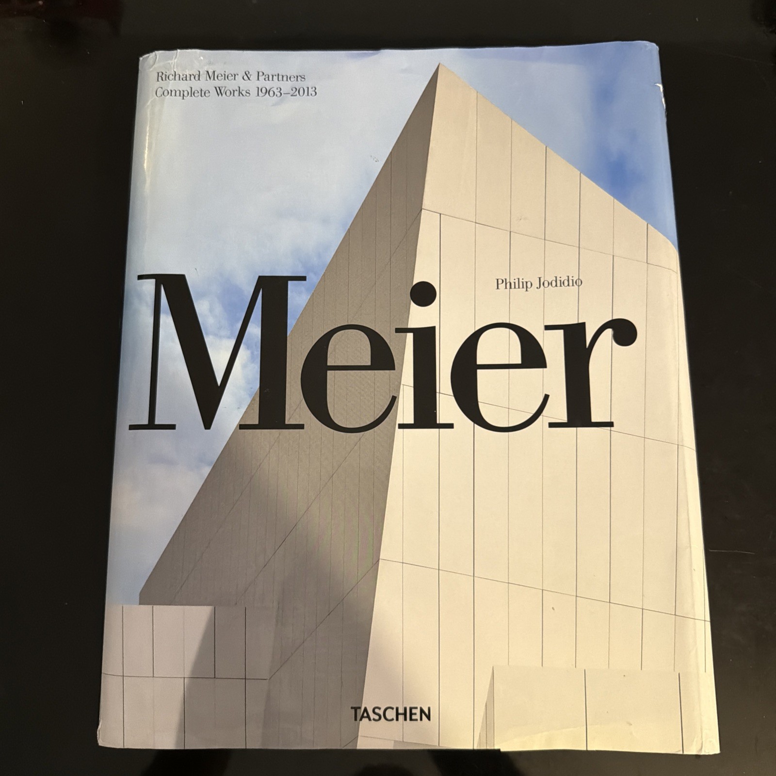 Meier & Partners. Complete Works 1963-2013 by Jodidio HIGHLIGHTS