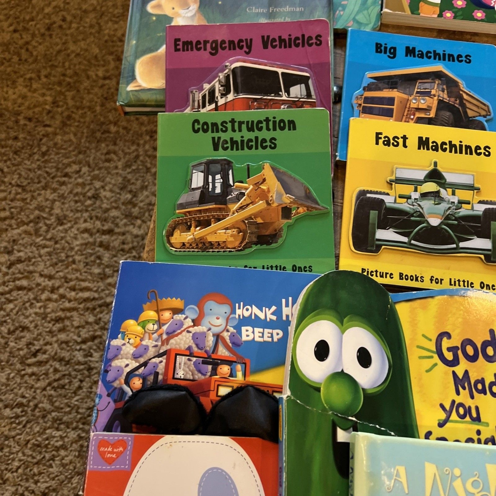Lot of 44 Children BOARD Hardcover BABY TODDLER DAYCARE PRESCHOOL Kids BOOKS MIX