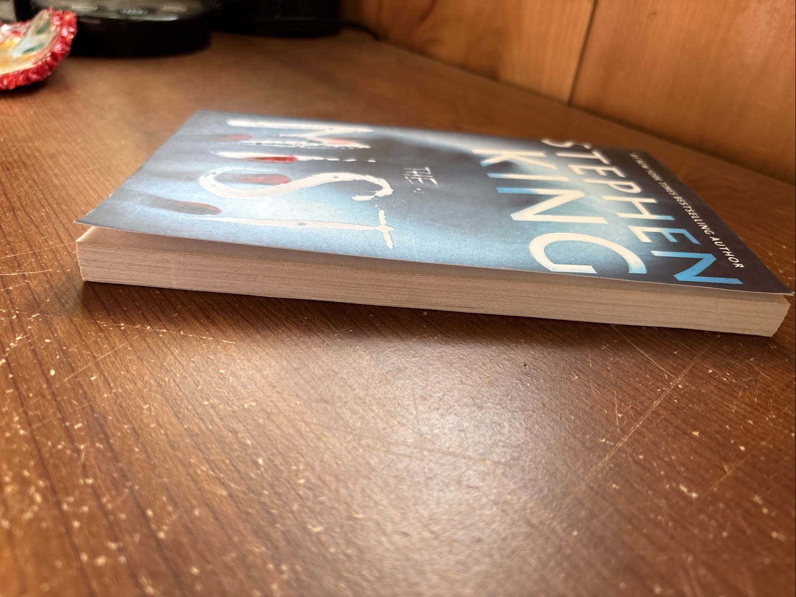The Mist by Stephen King 1st Scribner trade paperback edition June 2018 Like New