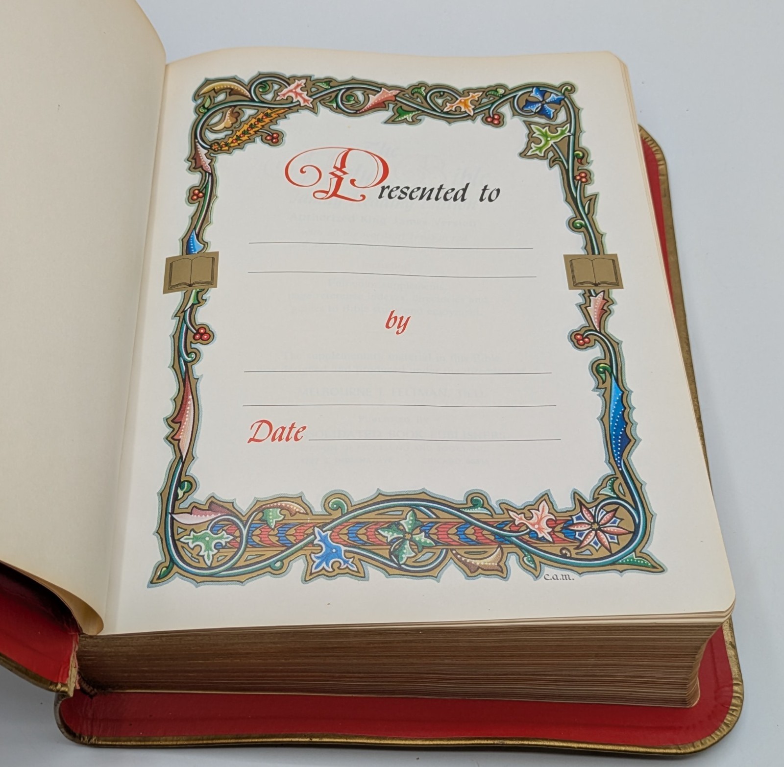 1973 Holy Bible Family Reading Edition King James Version Excellent Unused