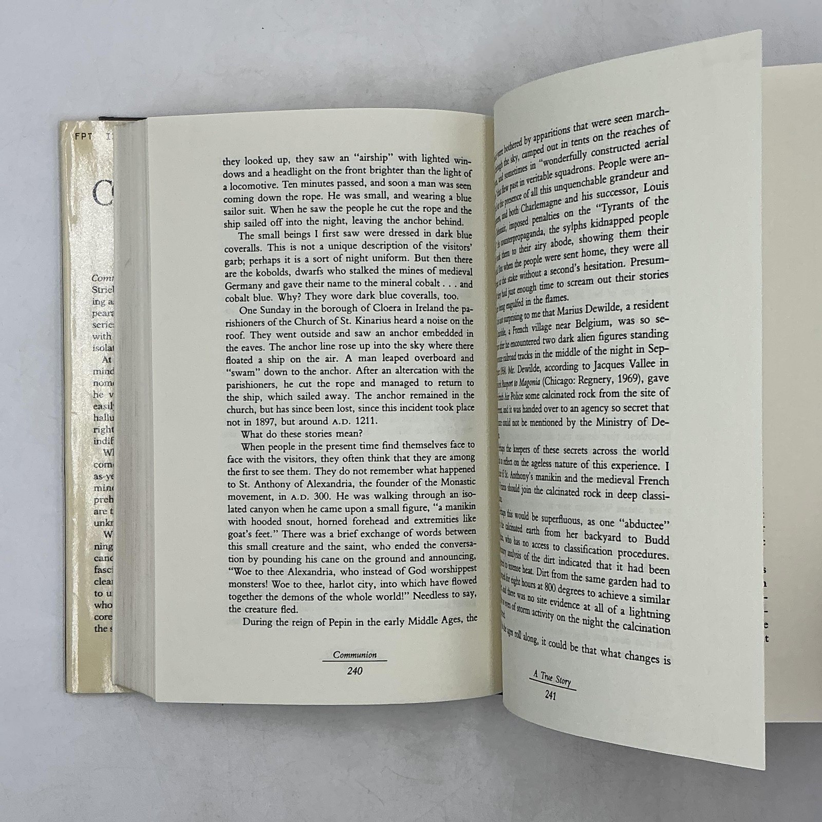 COMMUNION A True Story Whitley Strieber 1987 Hardcover Books Dust Jacket