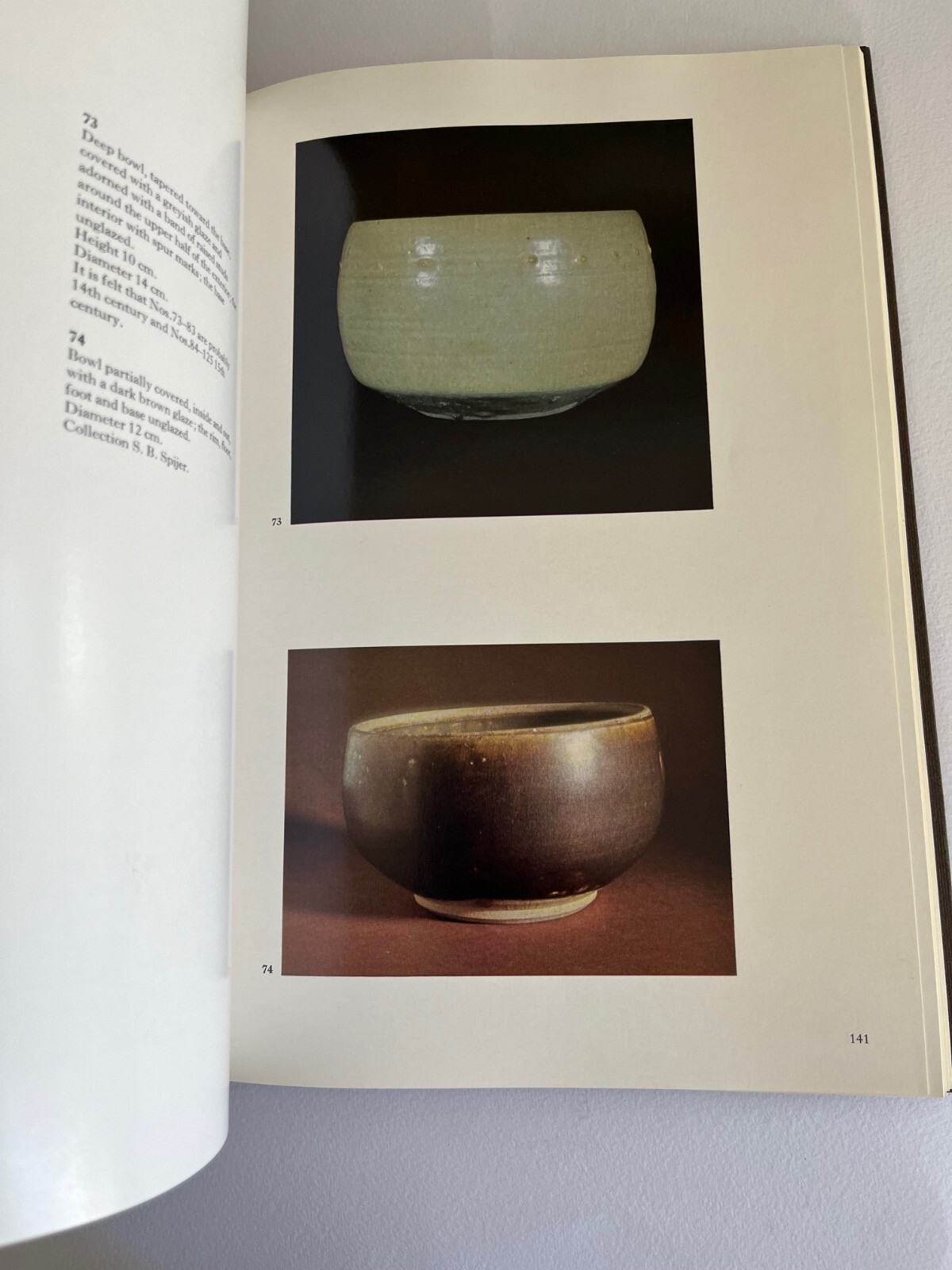 CHINESE and ANNAMESE CERAMICS found in the PHILIPPINES AND INDONESIA ~ art book