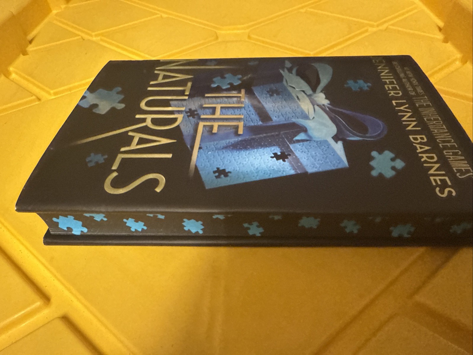 Naturals (Deluxe Limited Edition) by Jennifer Lynn Barnes (2025, Hardcover)