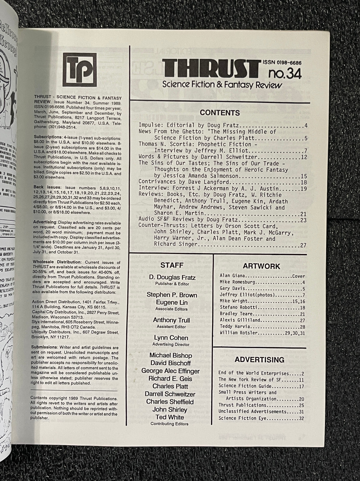FANZINE Thrust SCIENCE FICTION FANTASY Review #34 Summer 1989 Platt illustrated