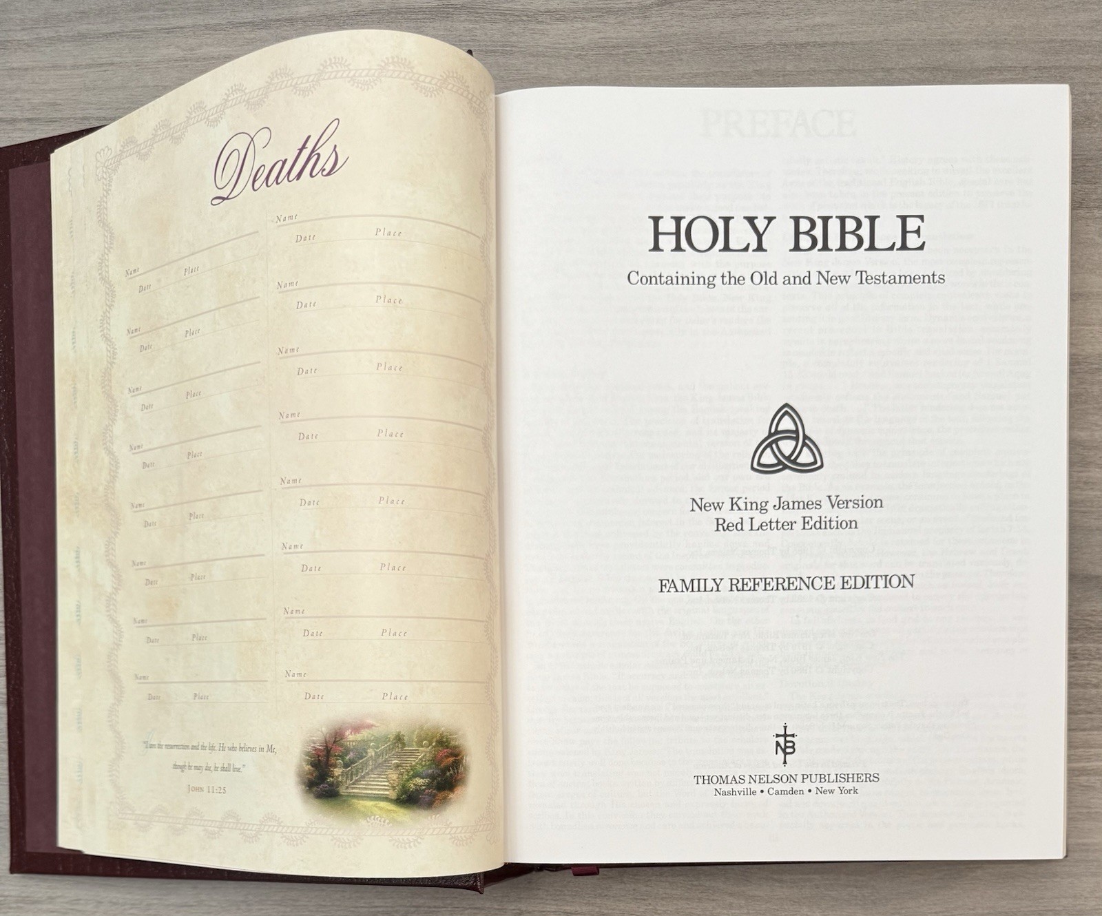 Thomas Kinkade Family Bible NKJV Lighting the Way Home PADDED Bonded Leather Ed.