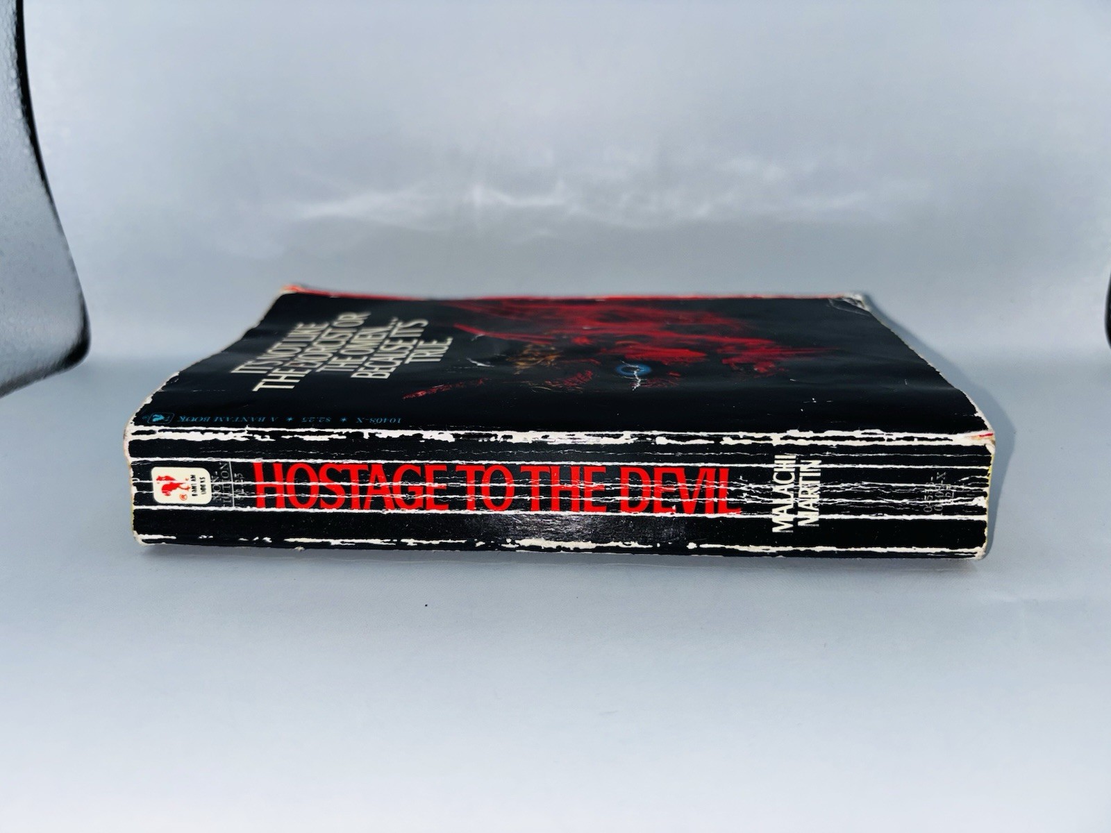 Hostage to the Devil 1977 Bantom Edition By Malachi Martin Paperback