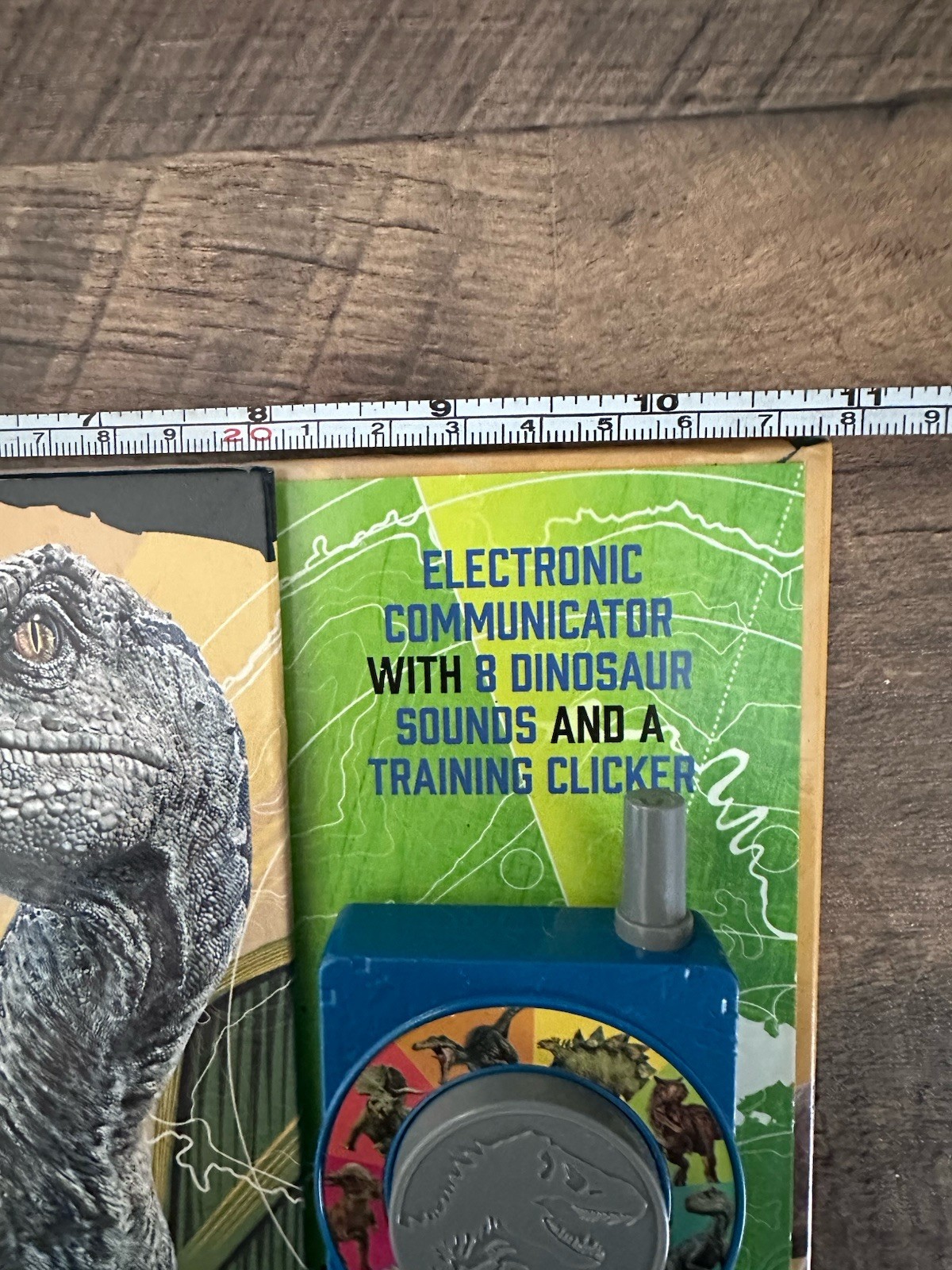 Scholastic Jurassic World Dinosaur Trainer HandBook Rare ISBN 978-1-338-64715-0