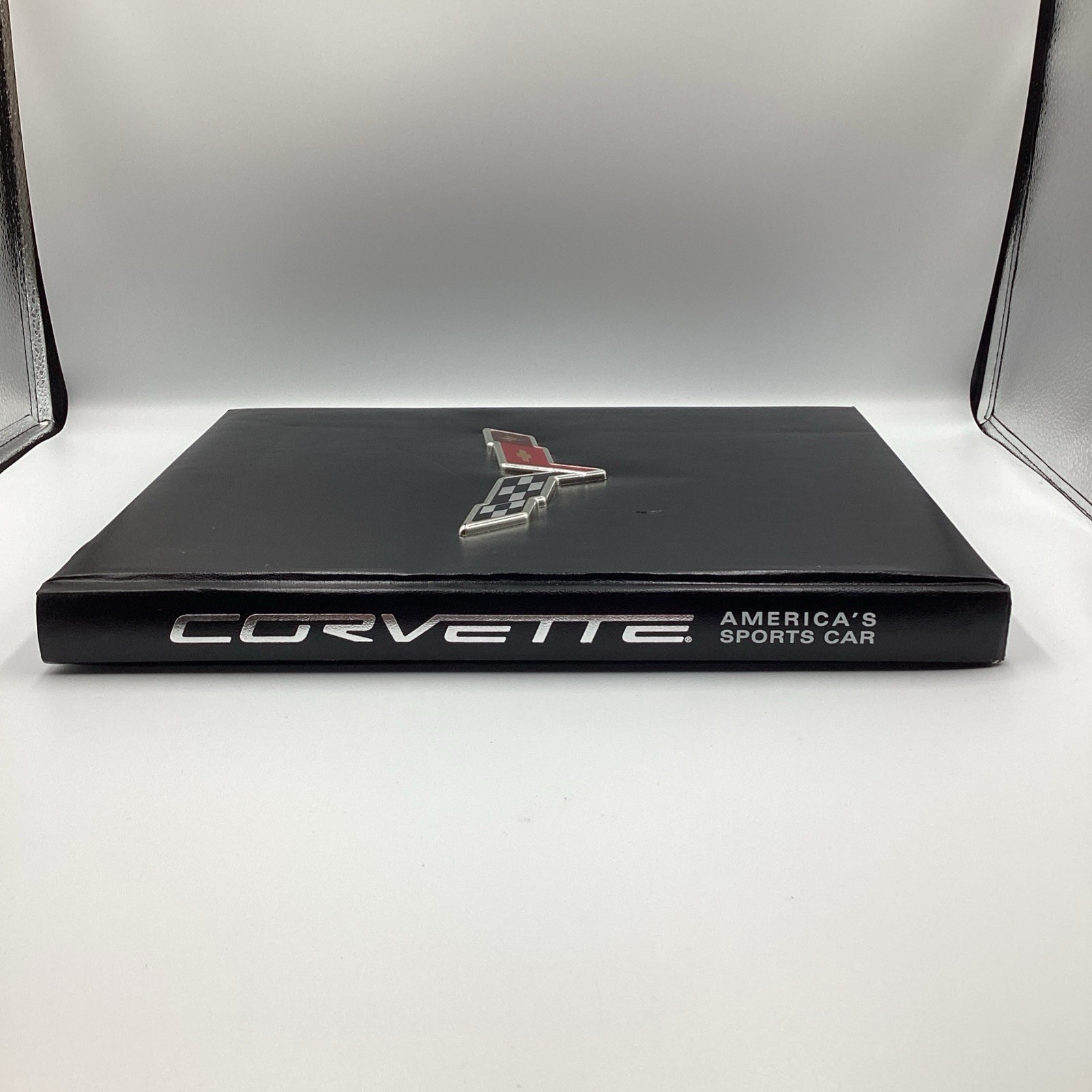 Corvette: America’s Sports Car Yesterday, Today, Tomorrow Jerry Burton 2008