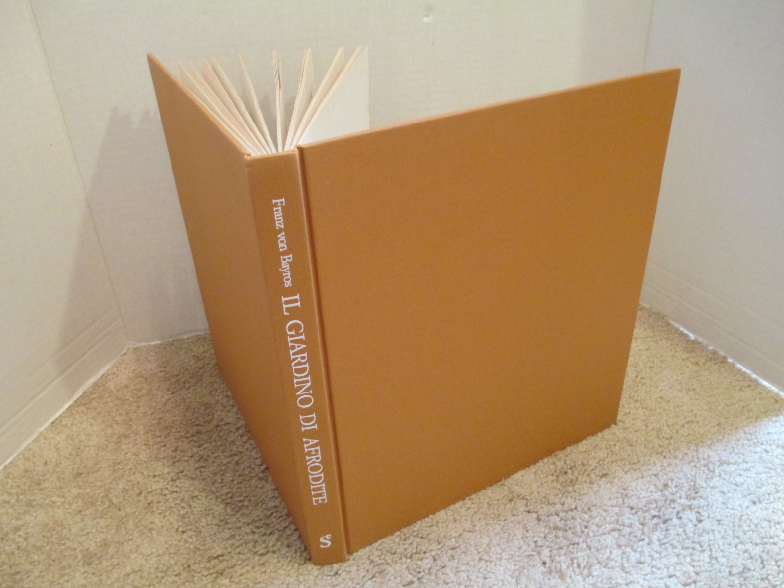 IL GIARDINO DI AFRODITE – Franz von Bayros – Published in Italy by SugarCo 1971