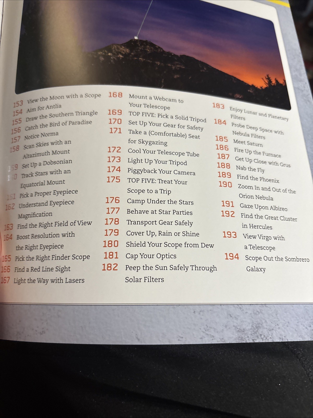 Total Skywatcher’s Manual : 275+ Skills and Tricks for Exploring Stars, Planets