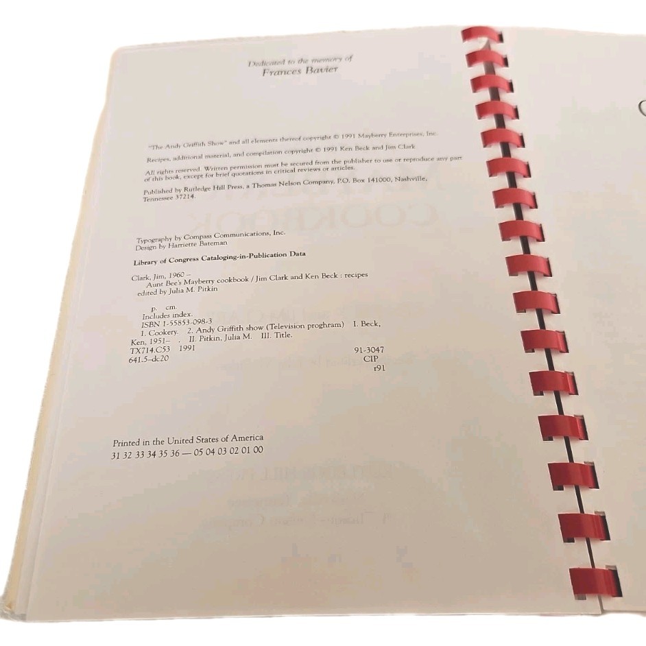 Aunt Bee’s Mayberry Cookbook – Spiral-bound By Ken Beck and Jim Clark