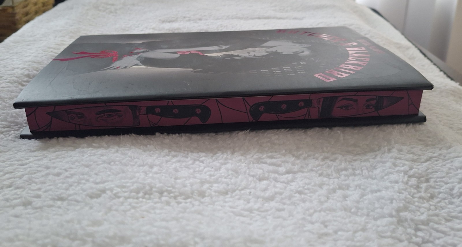 SIGNED Butcher & Blackbird Brynne Weaver BOOKISH HC Stenciled w/Sticker Sealed
