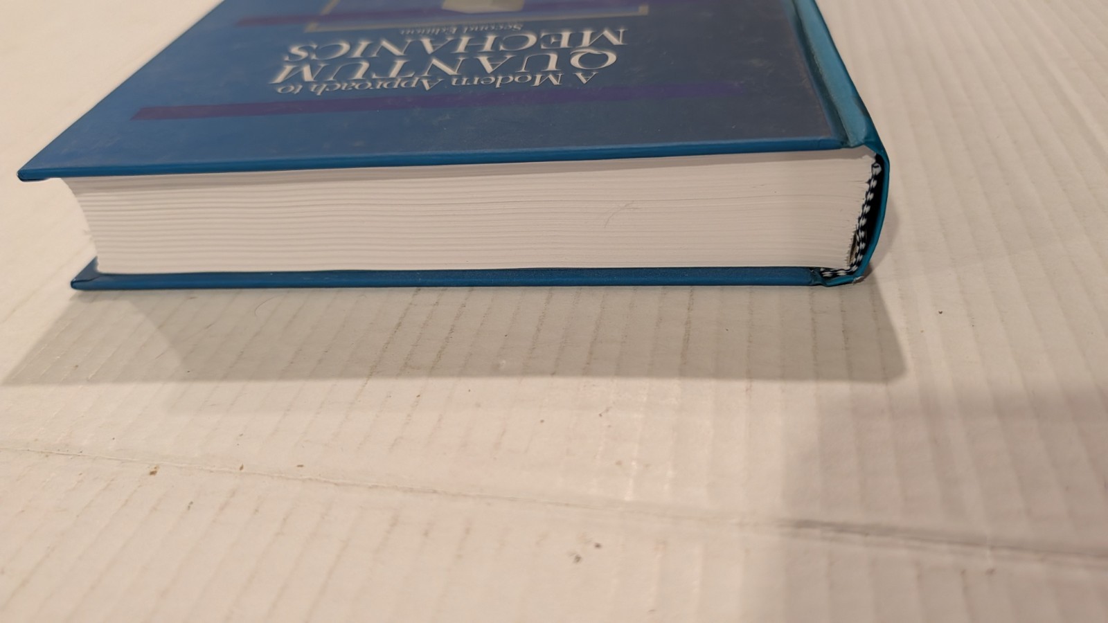 A MODERN APPROACH TO QUANTUM MECHANICS By John S. Townsend – Hardcover