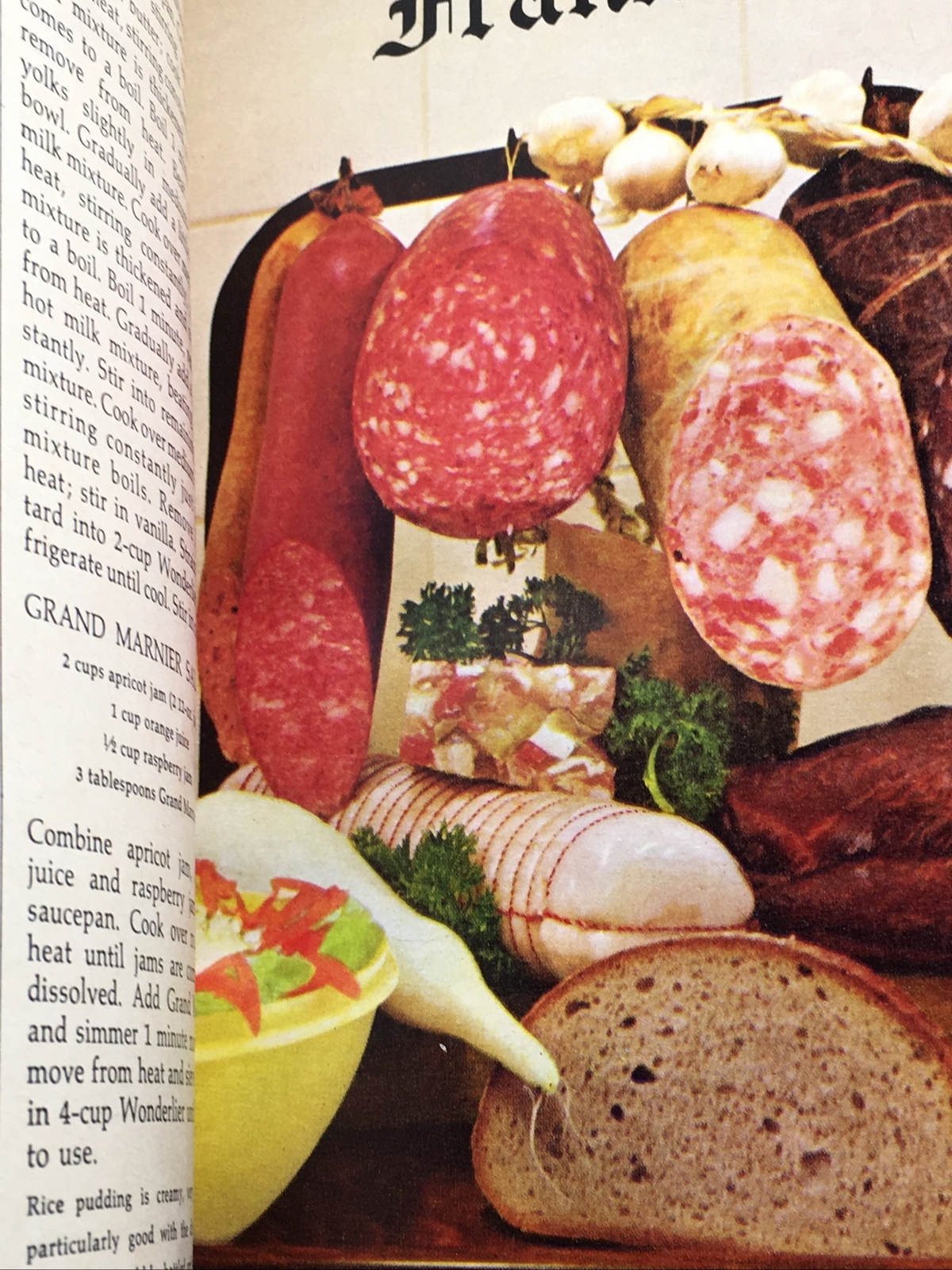 Tupperware Book of Picnics Parties & Snacks Around the World 1967 Zimmerman