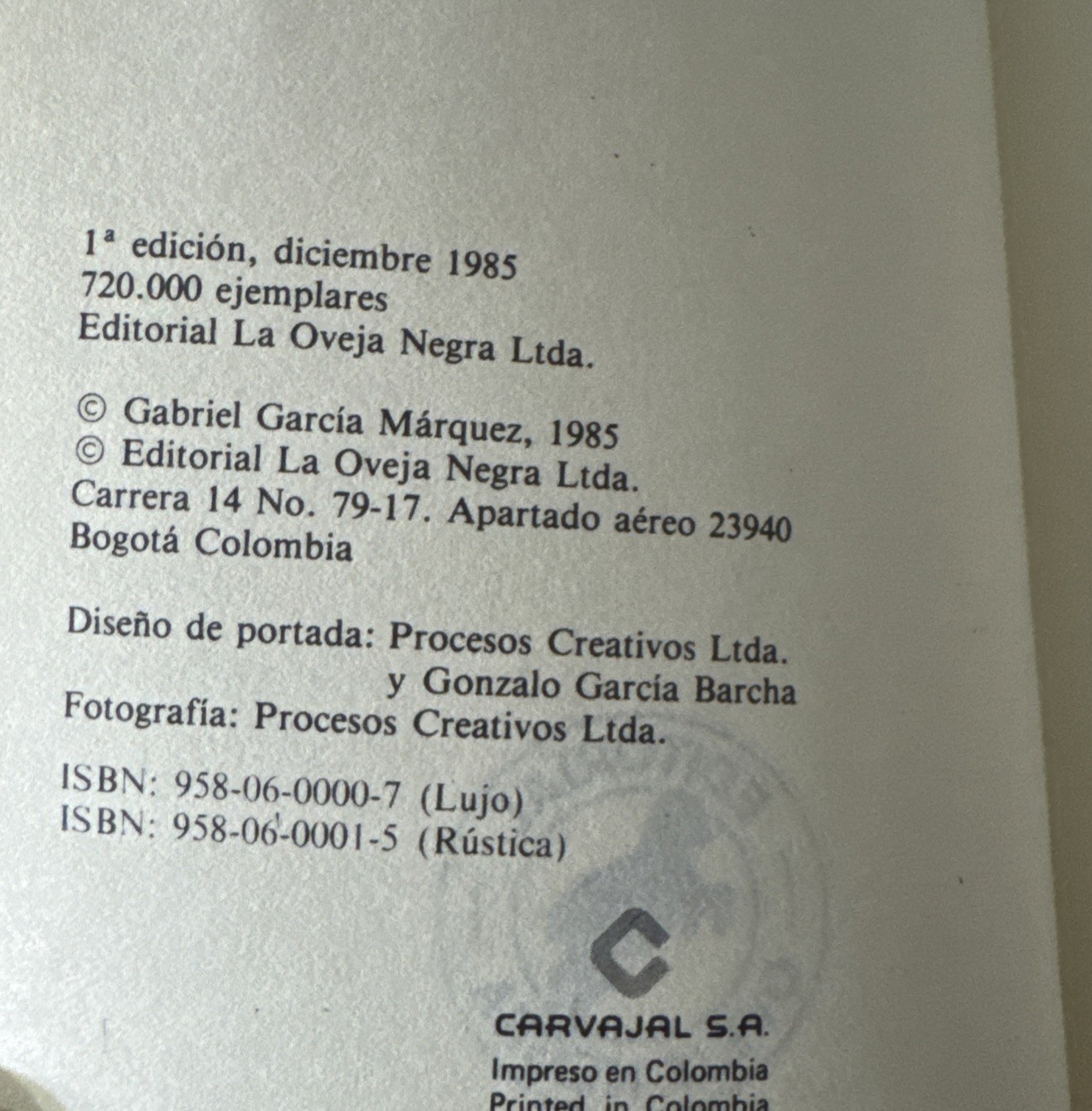 Gabriel GARCÍA MÁRQUEZ / El Amor en los Tiempos del Cólera 1st edition 1985.