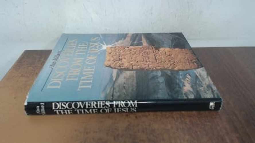 Discoveries from the Time of – Hardcover, by Millard Alan Ralph – Acceptable j