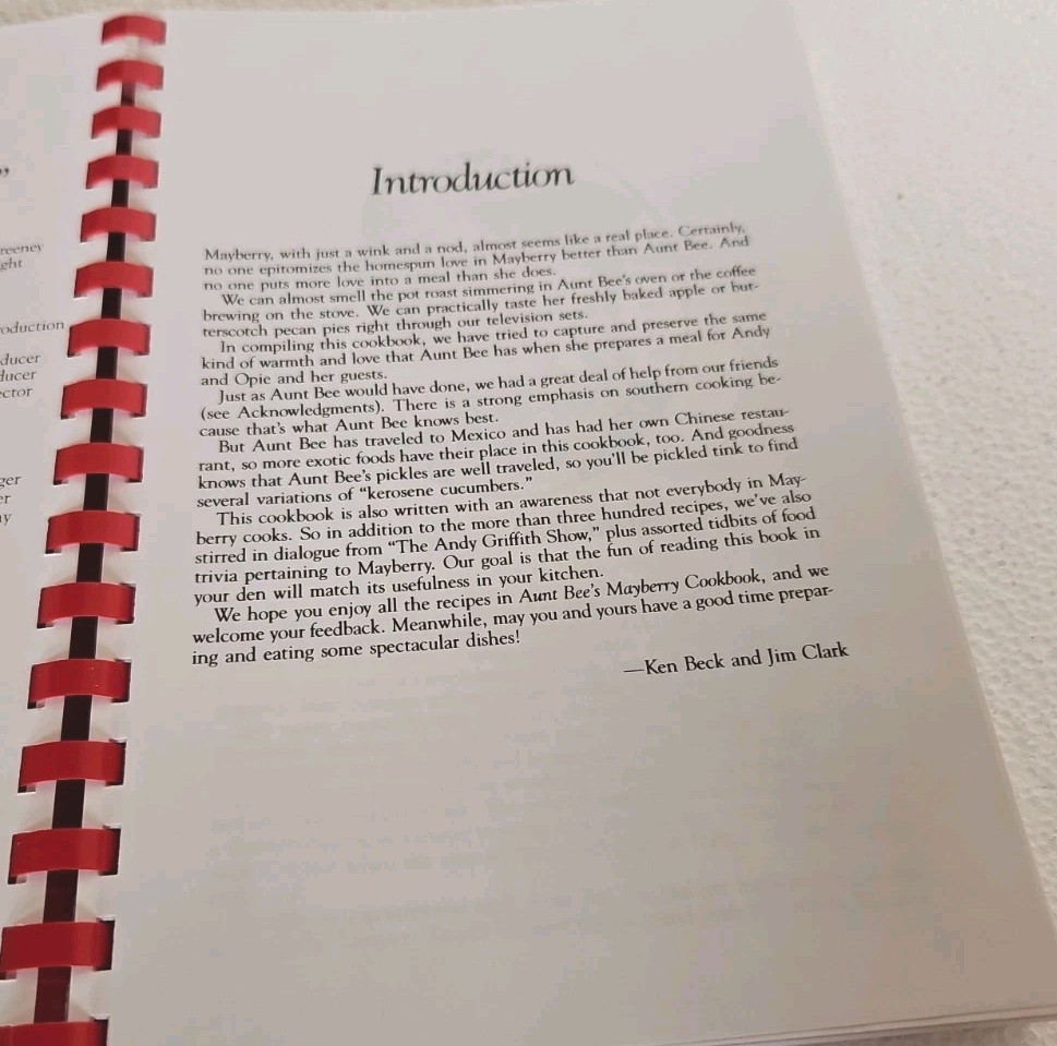 Aunt Bee’s Mayberry Cookbook – Spiral-bound By Ken Beck and Jim Clark