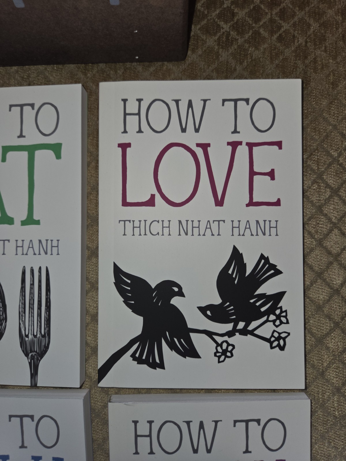 Mindfulness Essentials boxed set by Thich Nhat Hanh 1-5 Volumes Slipcase