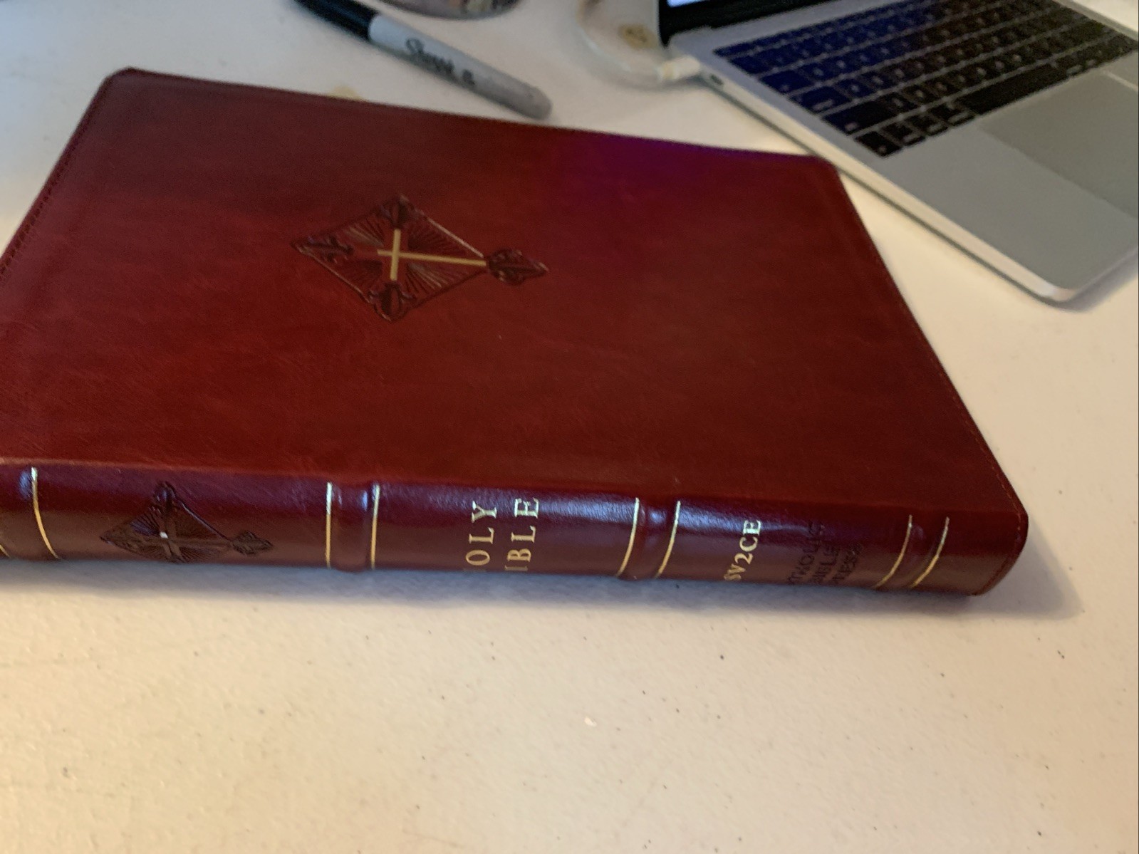 RSV2CE Thinline Large Print Catholic Bible Crimson Leathersoft Comfort Print NIB