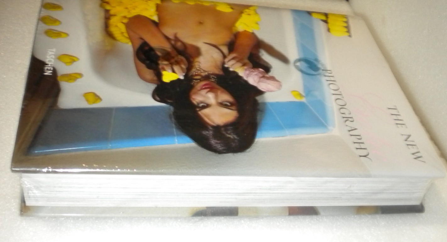 The New Erotic Photography Dian Hanson Eric Kroll Taschen Black HC DJ 2007 Italy