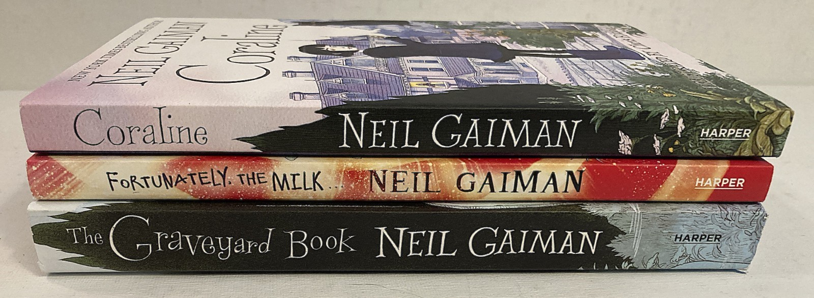 Neil Gaiman/Chris Riddell 3-Book Box Set Coraline/The Graveyard Book Like NEW