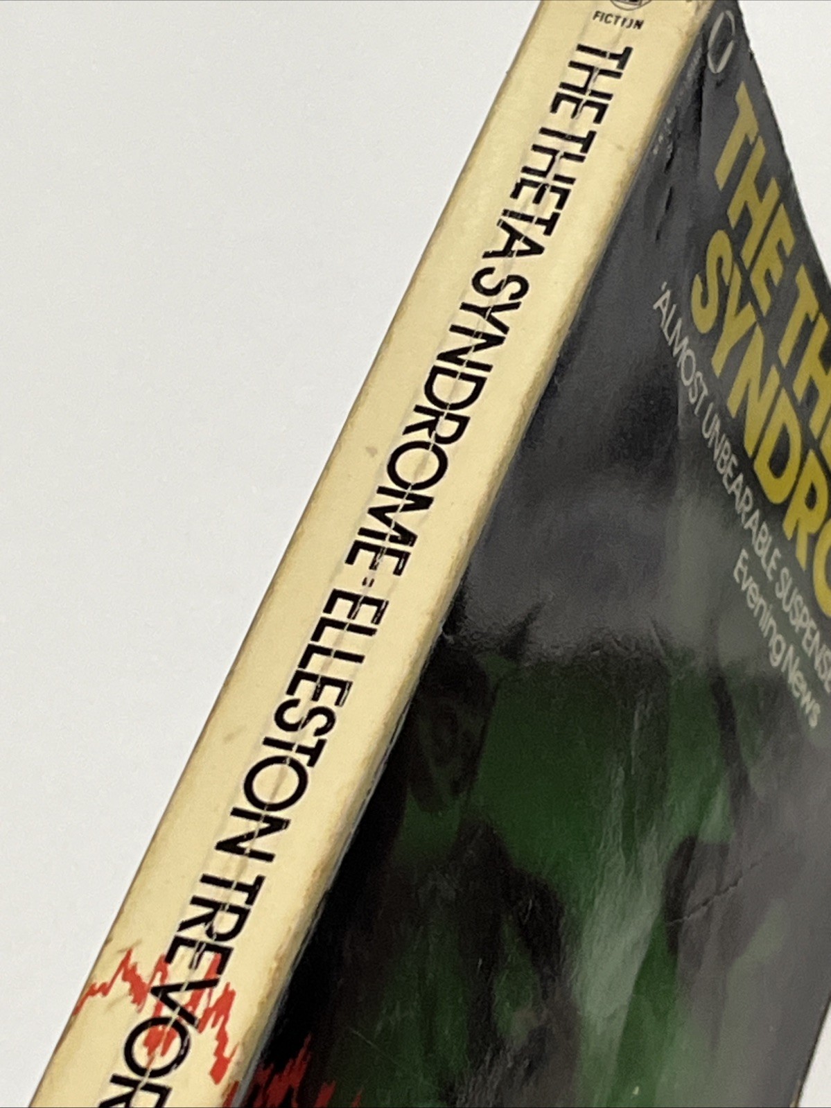 Elleston Trevor THE THETA SYNDROME 1977 Vtg Medical Thriller 70s Vtg Horror Book