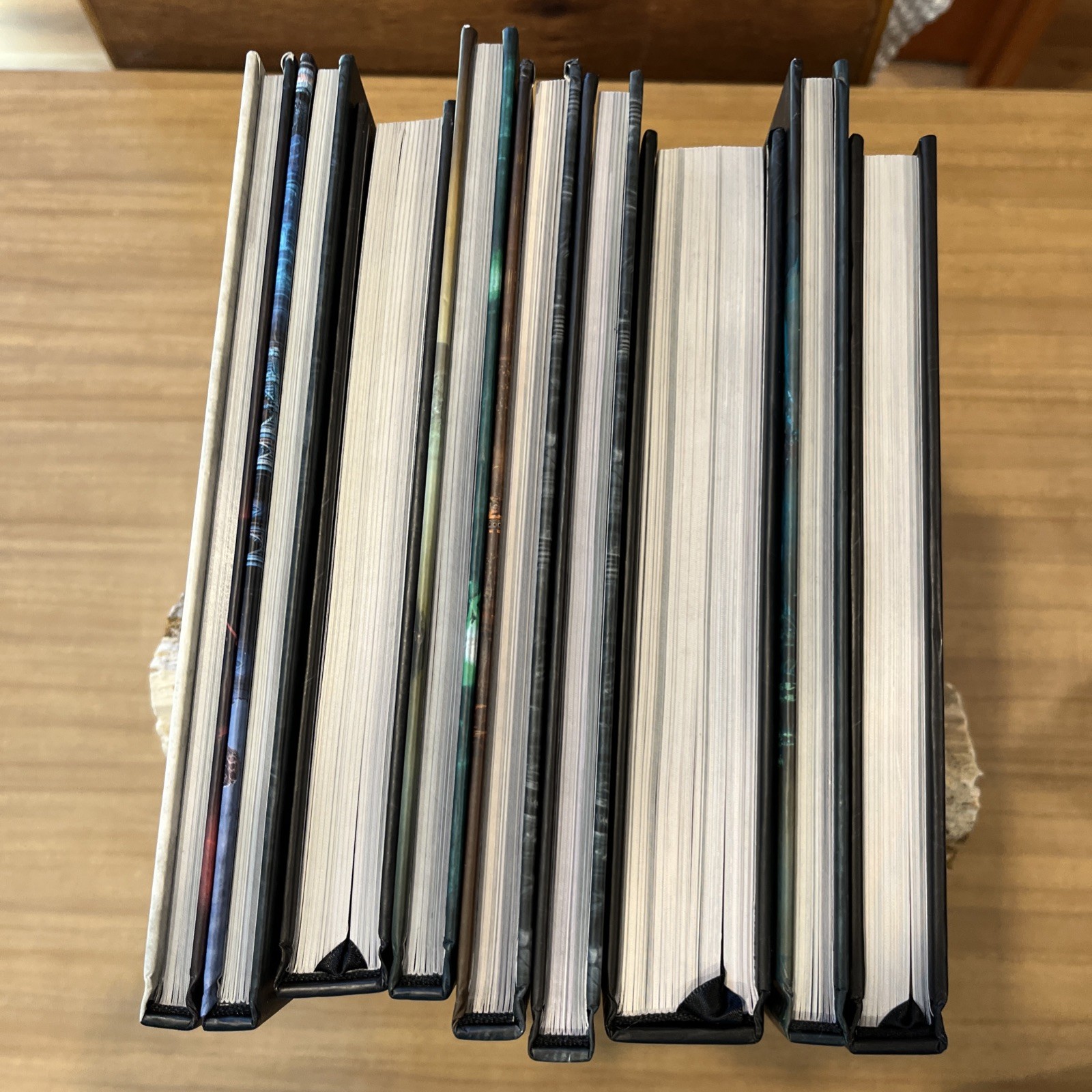 Warhammer 40,000 lot of 9 Hardcover books, Crusade, Horus, Roleplay, Codex.