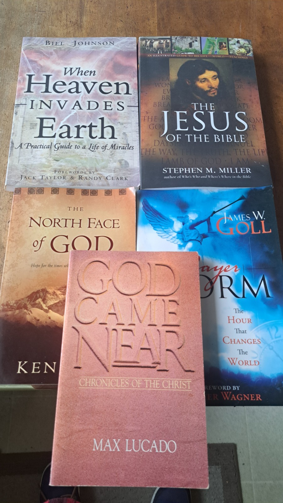 Christian Book Lot 5 Books Lucado Miller Bill Johnson Etc