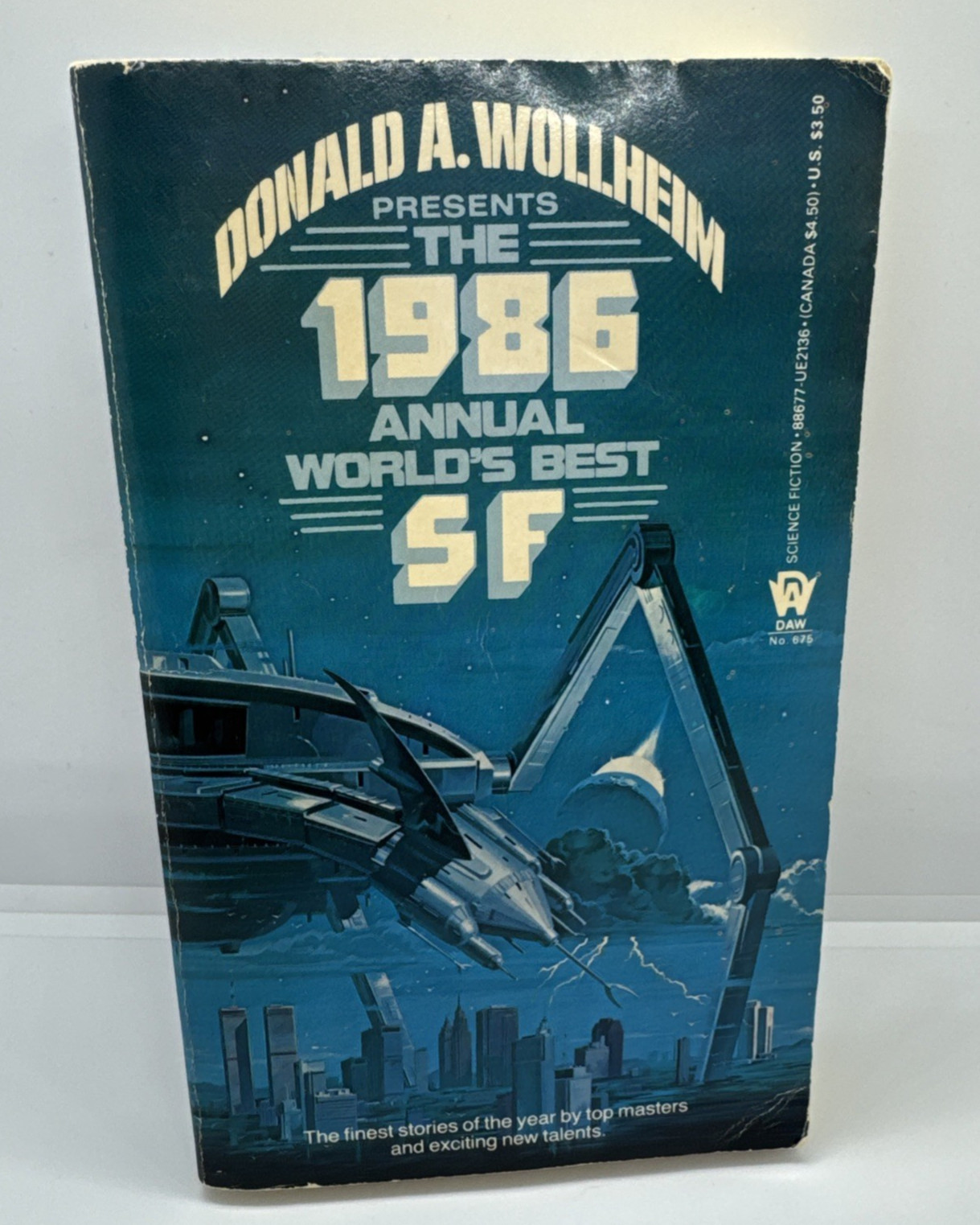 The 1986 Annual World’s Best SF by Donald Wollheim Daw Books 1st Printing