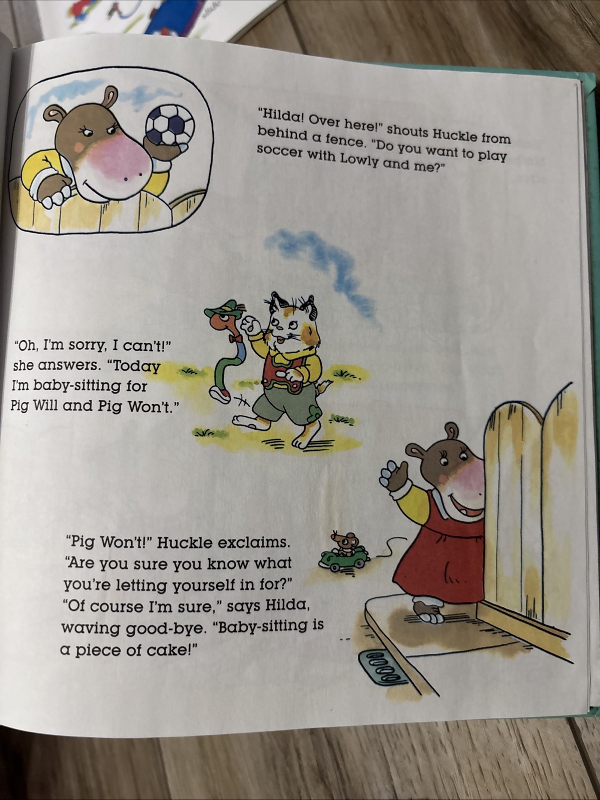 Richard Scarry lot 11 Books Mixed Lot Bedtime Stories And More