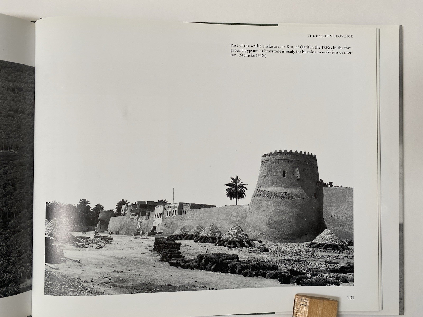 Saudi Arabia by the First Photographers by William Facey (2001, Hardcover)