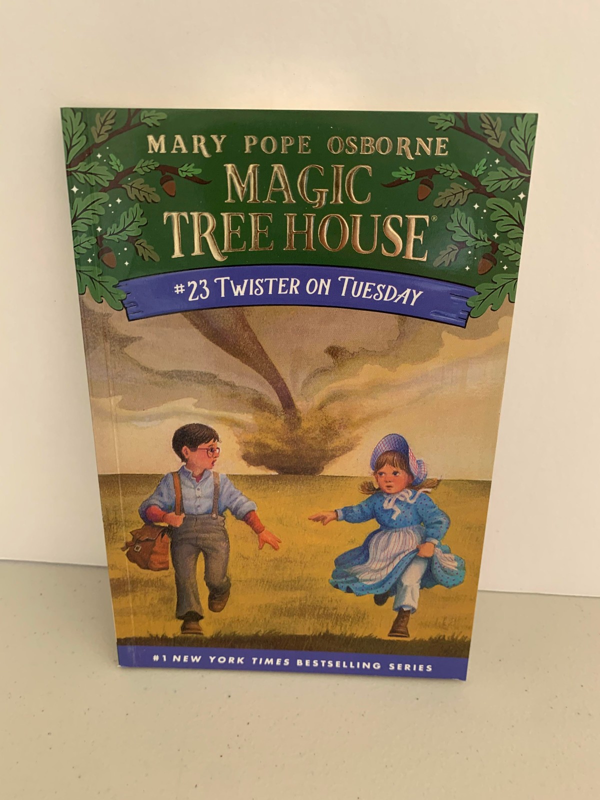 Magic Tree House #23 Twister on Tuesday