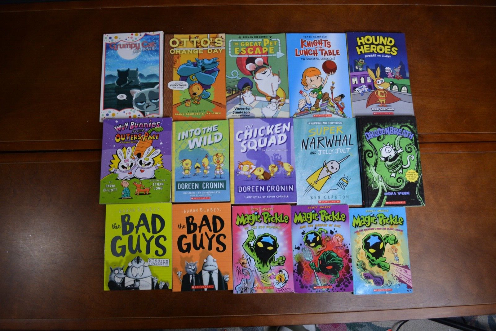 Lot of 15 Graphic Novels – Roller Girl, El Deafo, Baby-Sitters Club, New Kid L4