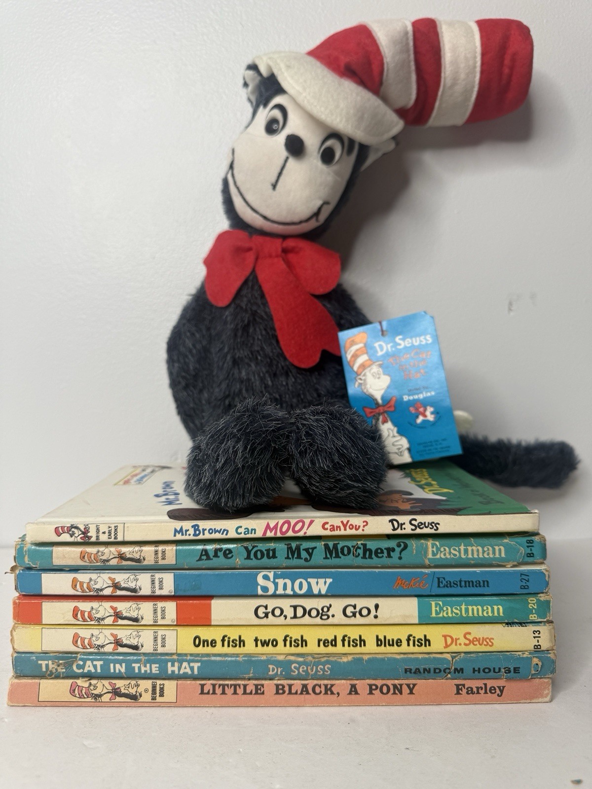 VTG 70s Dr Suess 1st Edition Books Lot of 7 with 1975 Cat in the Hat Plush Toy