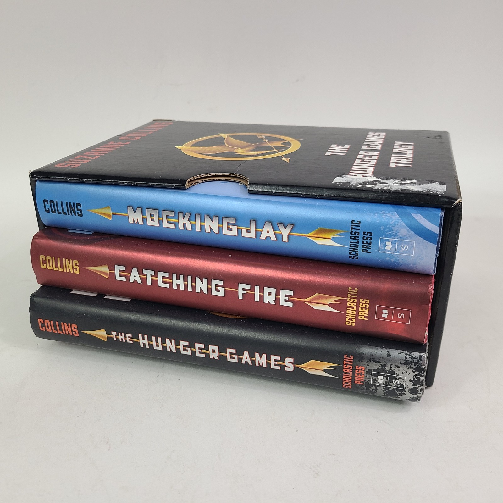 Scholastic THE HUNGER GAMES Trilogy Hardcover Box Set by Suzanne Collins