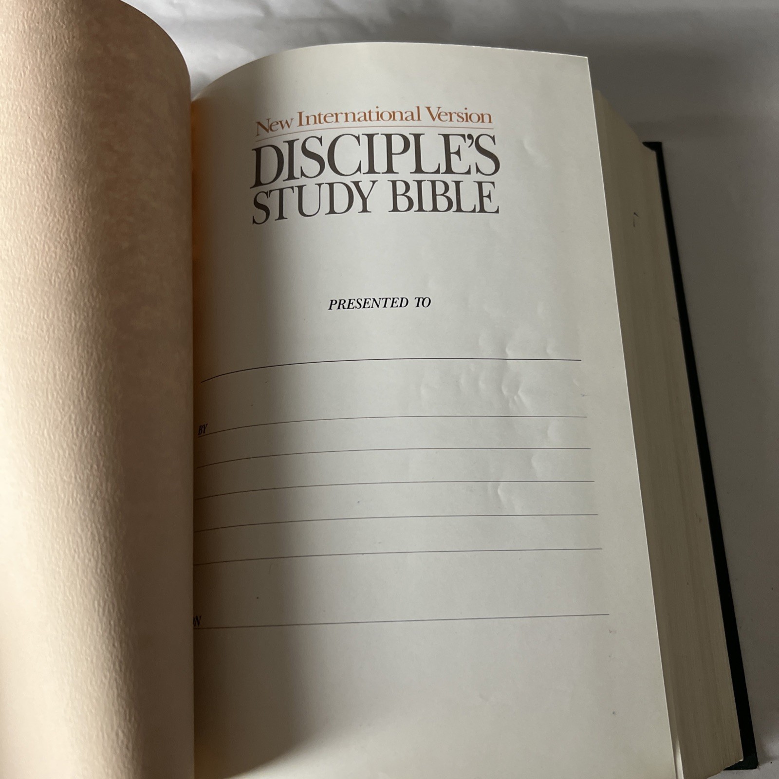 Disciple’s Study Bible NIV New International Version Hardcover – Very Good