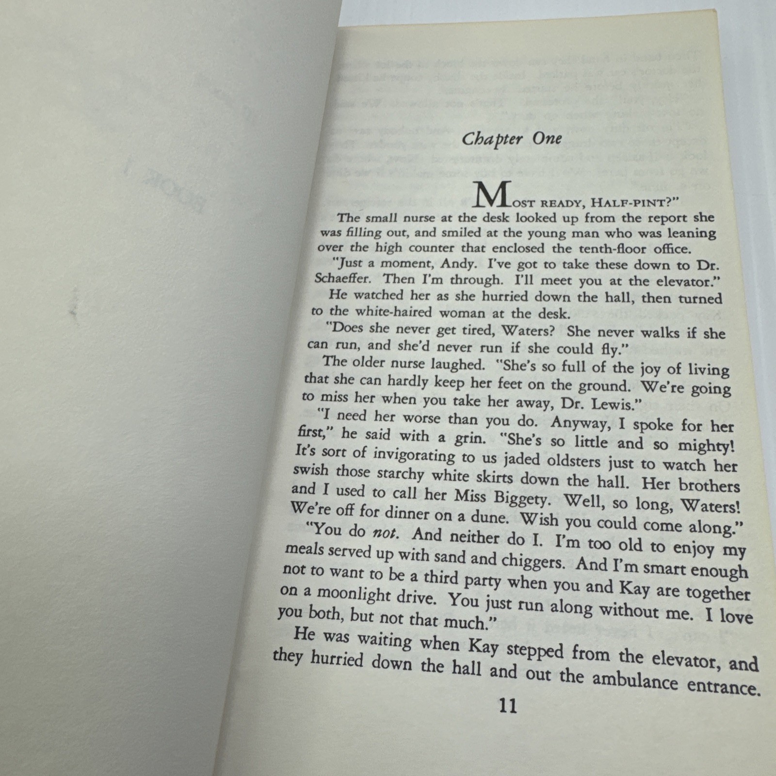 The Road Winds On Francena H. Arnold 1970 PB Moody Press Vintage Christian Novel