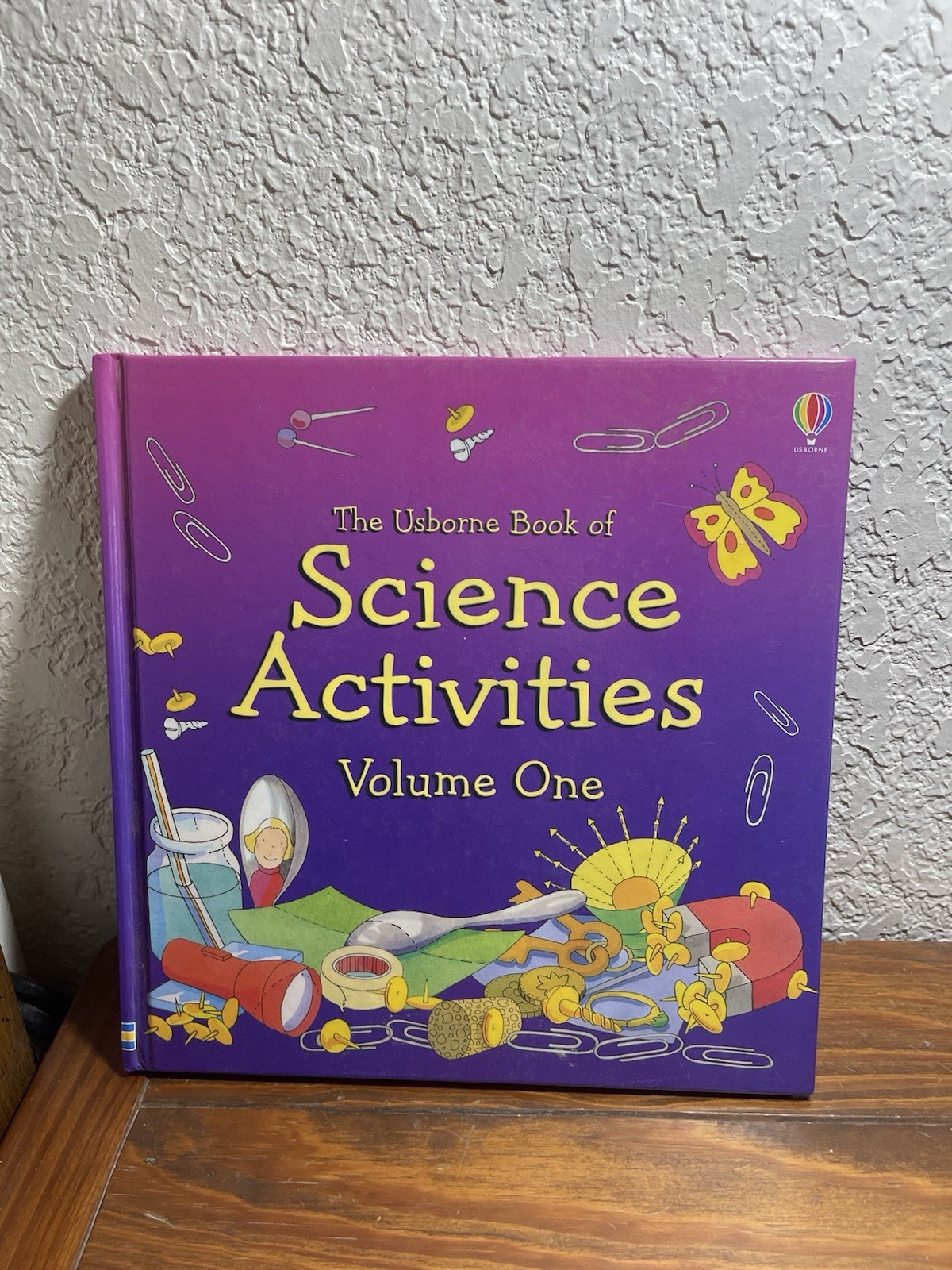 Science Activities by M. Unwin (2009, Hardcover) volume 1 and 2