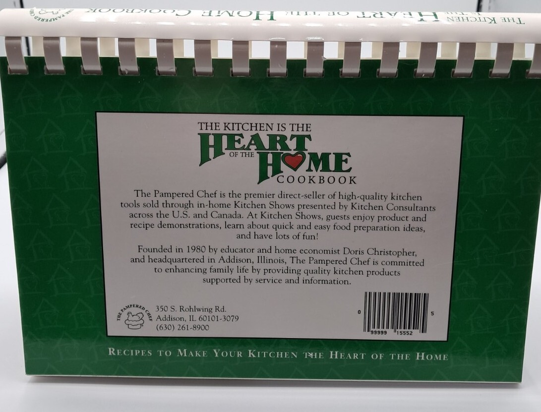 THE PAMPERED CHEF-THE KITCHEN IS THE HEART OF THE HOME COOKBOOK-223 PAGES