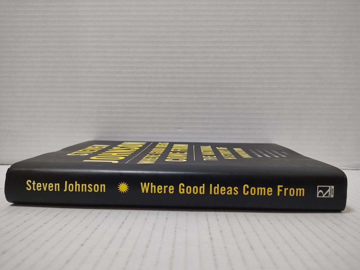 WHERE GOOD IDEAS COME FROM by Steven Johnson (2010, HC/DJ) * SIGNED *