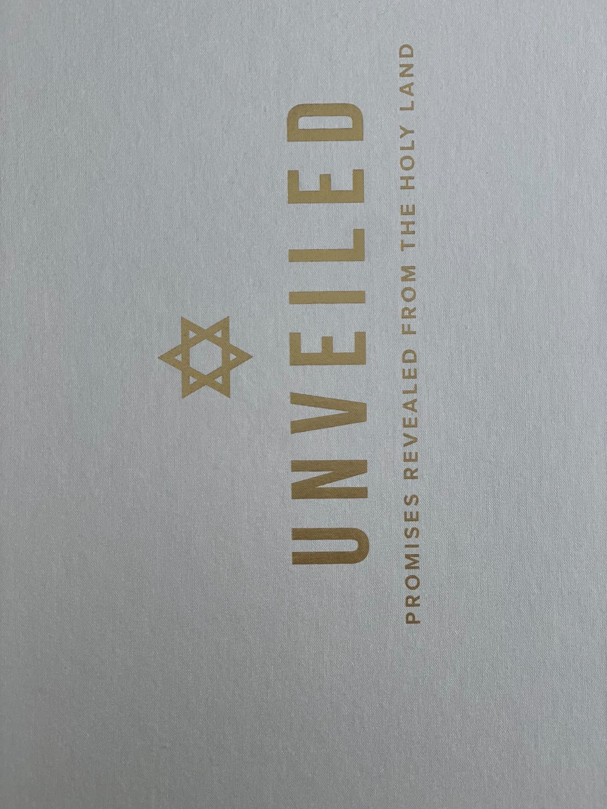 Unveiled Promises Revealed from the Holy Land Illustrated Daystar with Sleeve