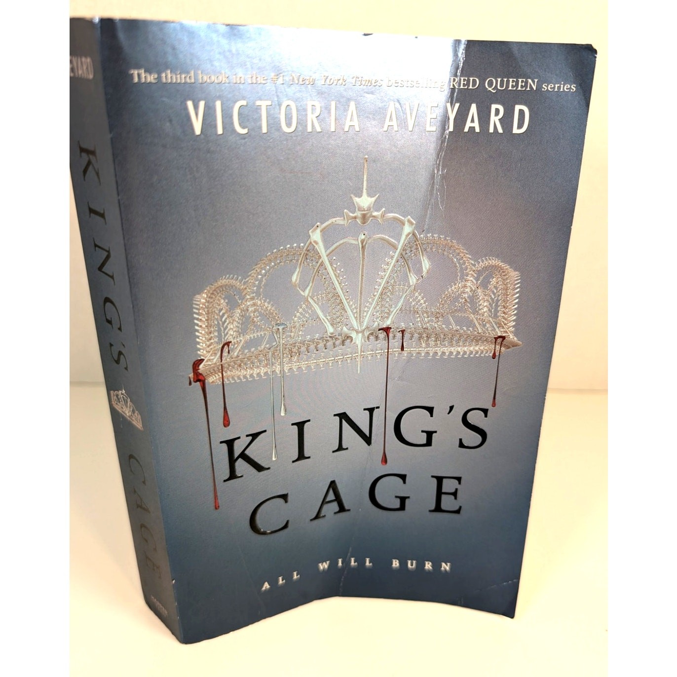 Near Complete Set RED QUEEN Books Series by Victoria Aveyard vol. 1-4 PB