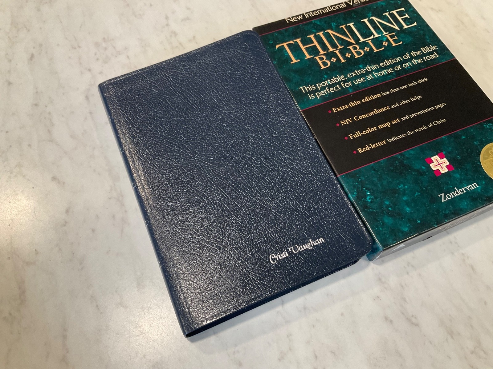 NIV Thinline Bible 1996 Navy Bonded Leather 1984 Text Original Box